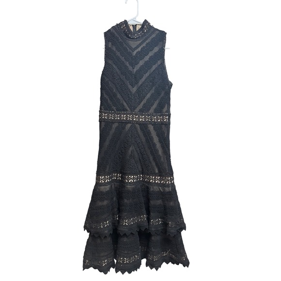 Alice + Olivia‎ Azita Tiered Lace Fit-and-Flare Dress Size 0 - Picture 2 of 9